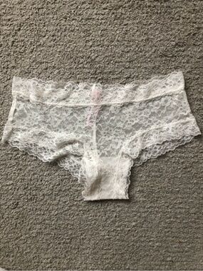Victoria’s Secret Cheeky Panties. NWOT.